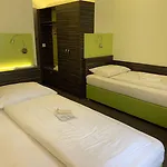 Behringers فندق