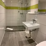 Behringers 2* Nuremberga