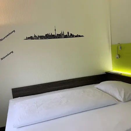 Behringers Nurnberg Hotel 2*